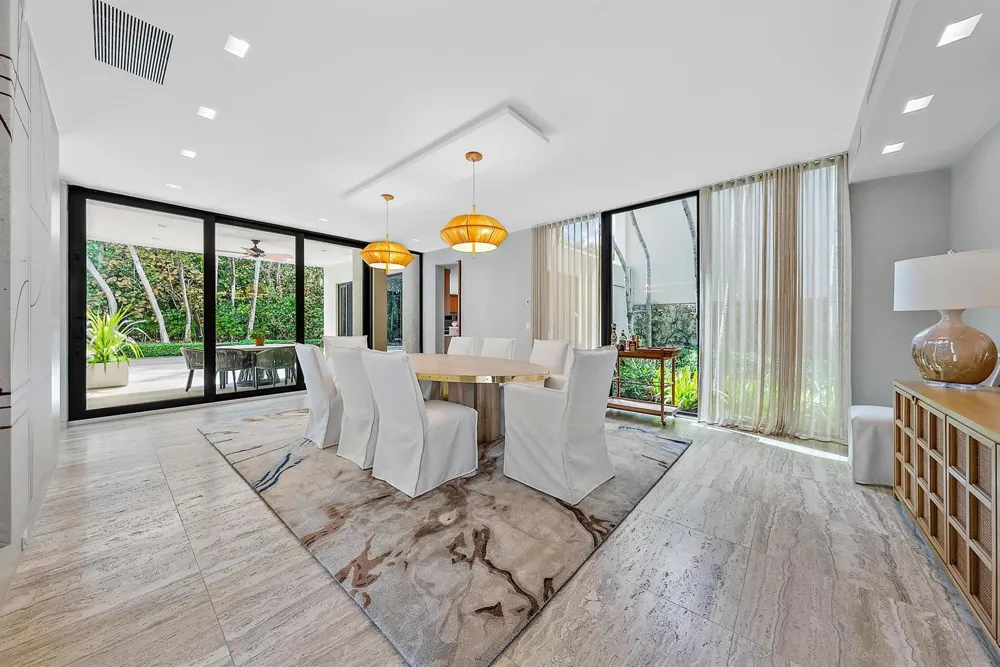 1446 Ocean Boulevard Palm Beach, FL 33480