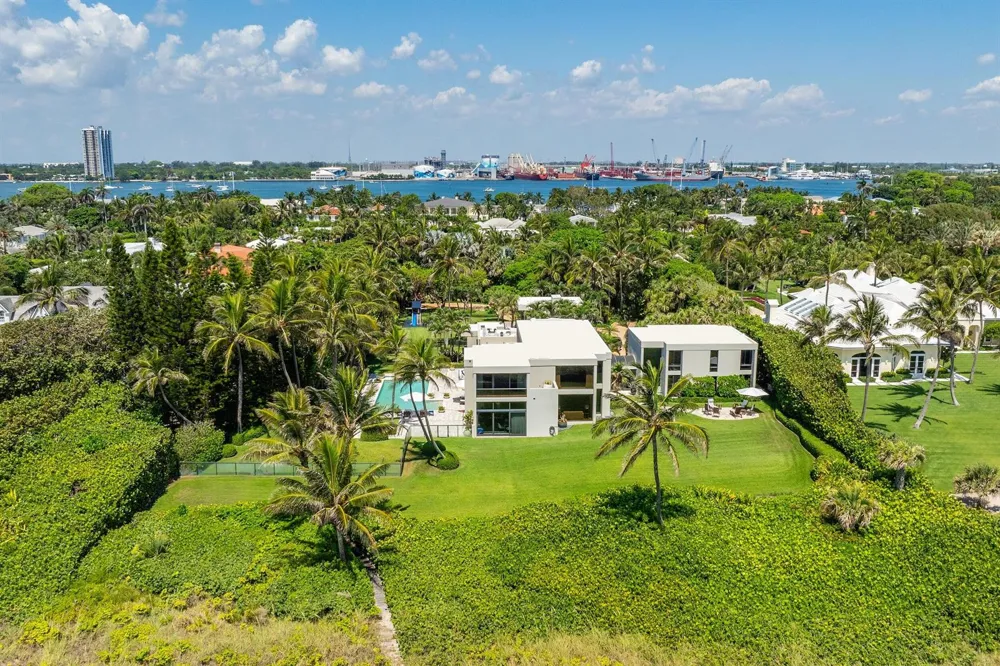 1446 Ocean Boulevard Palm Beach, FL 33480
