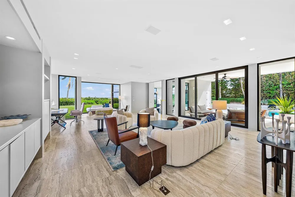1446 Ocean Boulevard Palm Beach, FL 33480