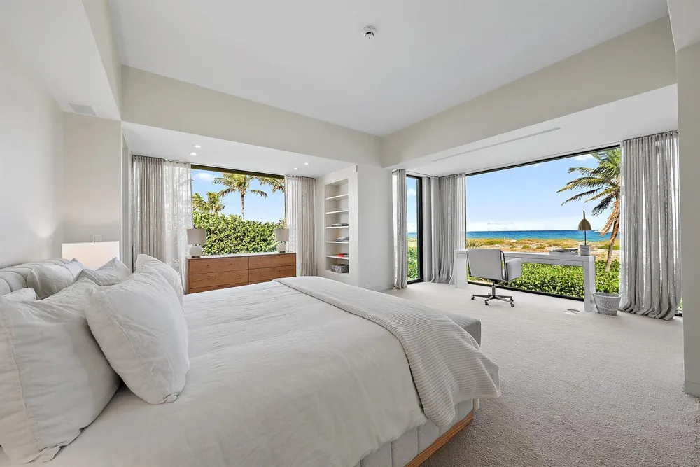 1446 Ocean Boulevard Palm Beach, FL 33480