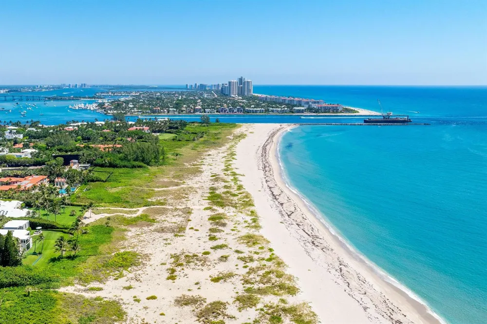1446 Ocean Boulevard Palm Beach, FL 33480