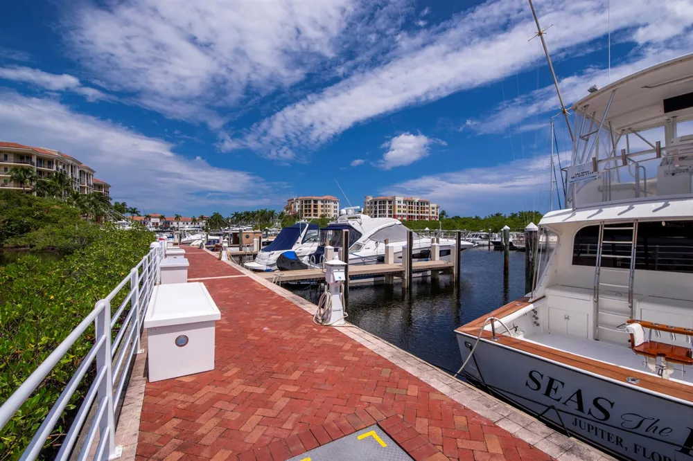 348 S Us Highway 1 Jupiter, FL 33477
