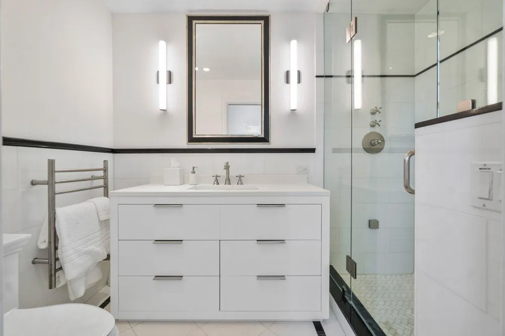100 Regents Park Road Palm Beach, FL 33480