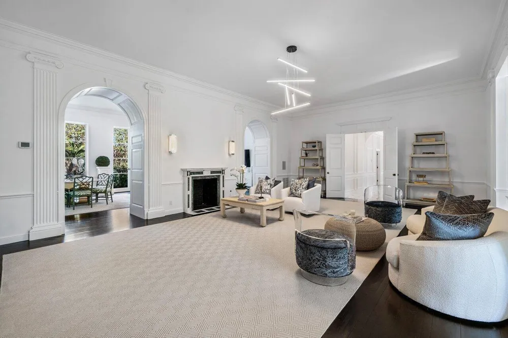 100 Regents Park Road Palm Beach, FL 33480