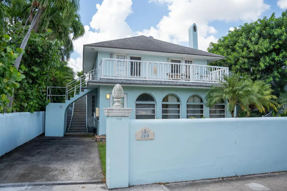 264 Seminole Avenue Palm Beach, FL 33480