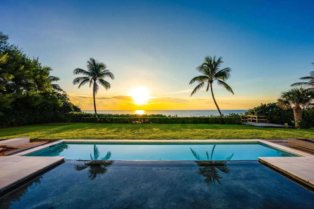 6273 Ocean Boulevard Ocean Ridge, FL 33435