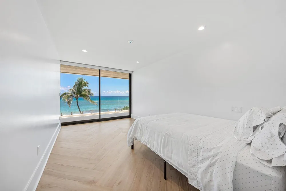 6273 Ocean Boulevard Ocean Ridge, FL 33435