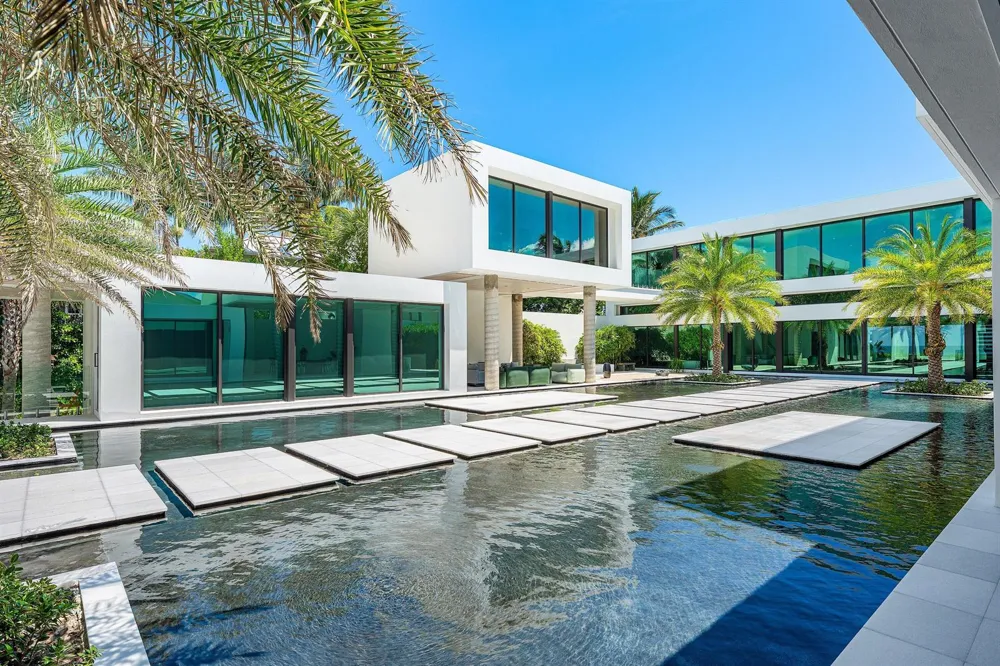 6273 Ocean Boulevard Ocean Ridge, FL 33435