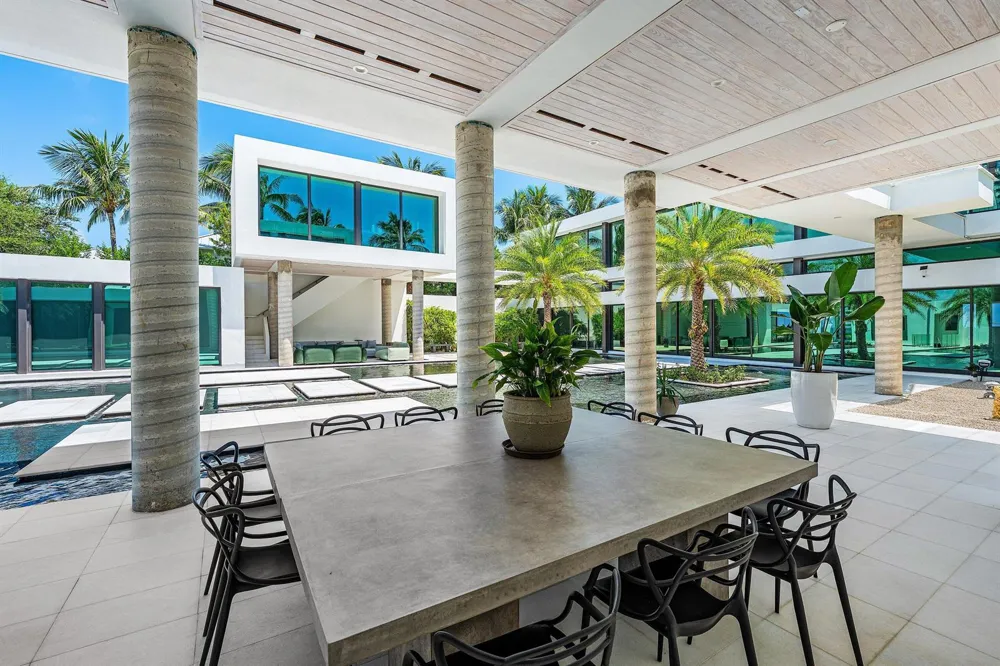 6273 Ocean Boulevard Ocean Ridge, FL 33435