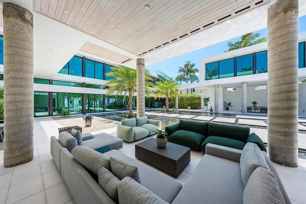 6273 Ocean Boulevard Ocean Ridge, FL 33435