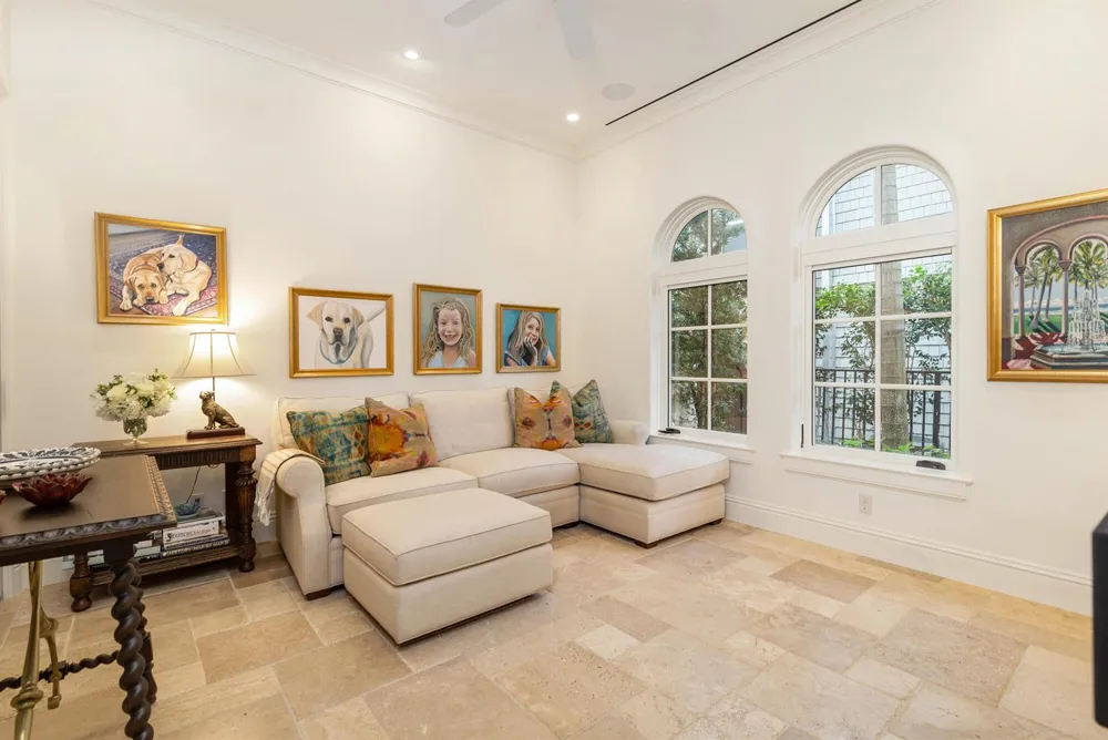 261 Seminole Avenue Palm Beach, FL 33480