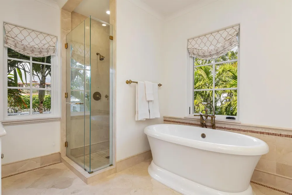 261 Seminole Avenue Palm Beach, FL 33480