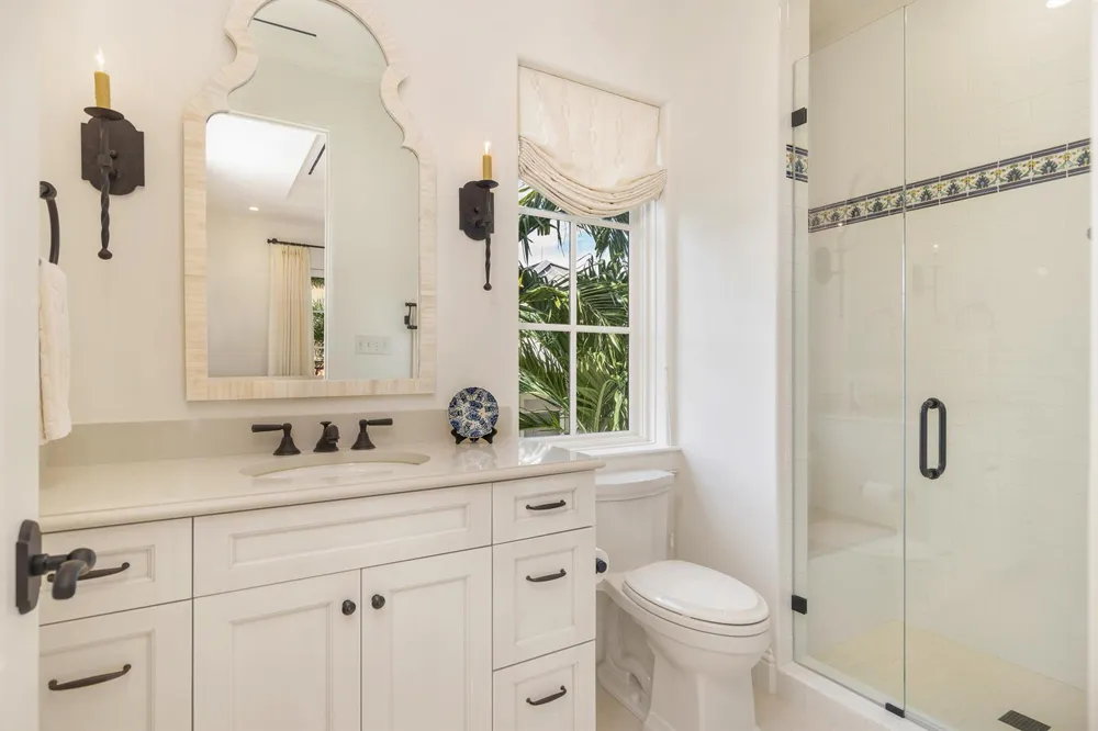261 Seminole Avenue Palm Beach, FL 33480