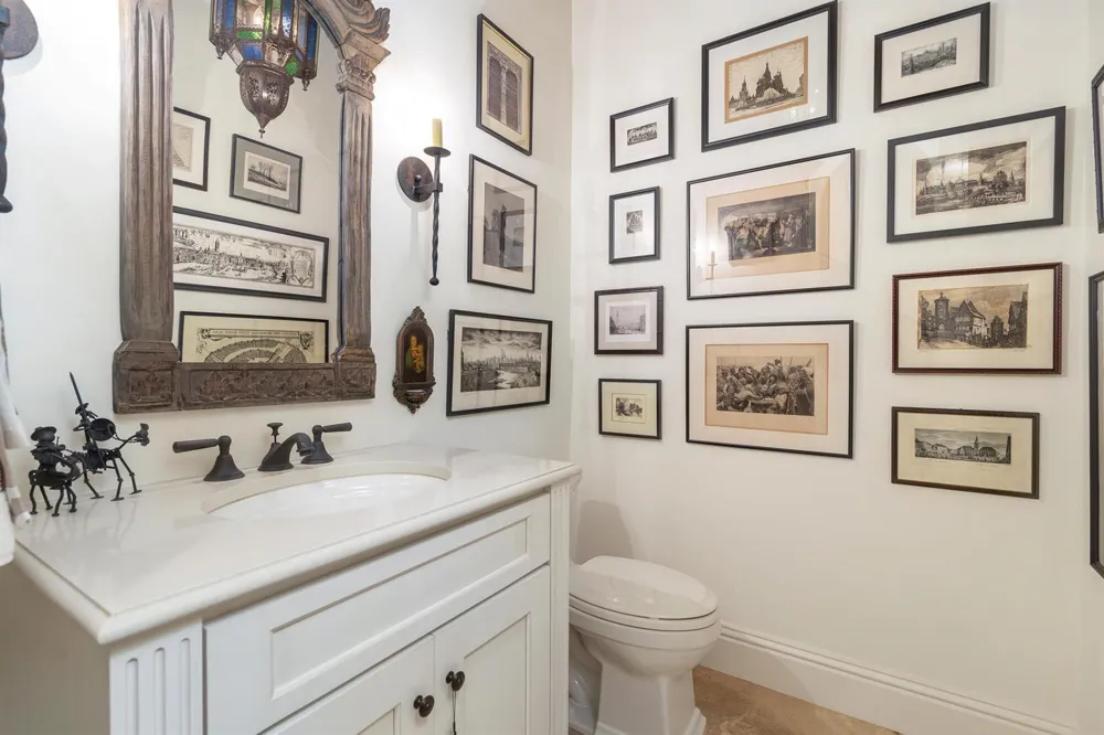 261 Seminole Avenue Palm Beach, FL 33480