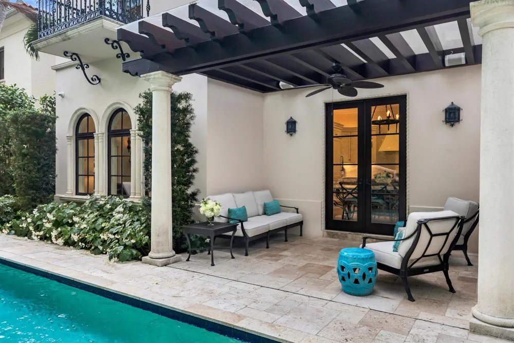 261 Seminole Avenue Palm Beach, FL 33480