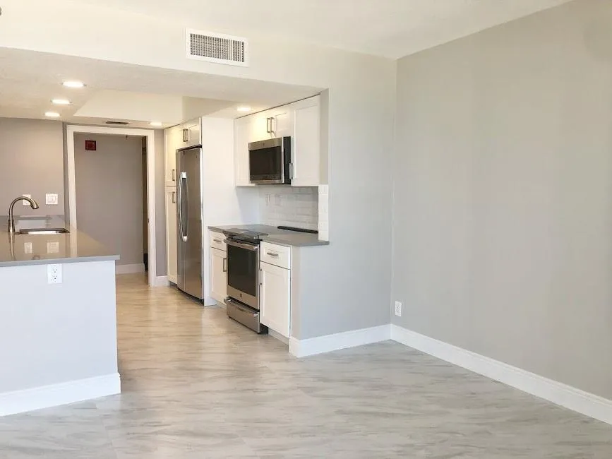 115 Lakeshore Drive #746 North Palm Beach, FL 33408