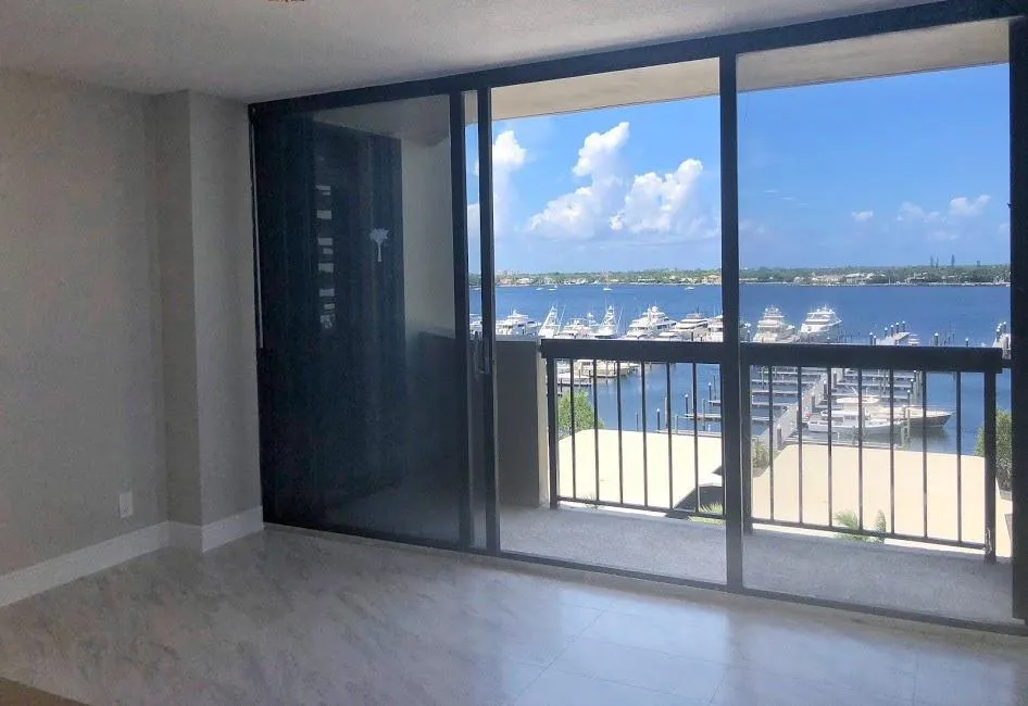 115 Lakeshore Drive #746 North Palm Beach, FL 33408