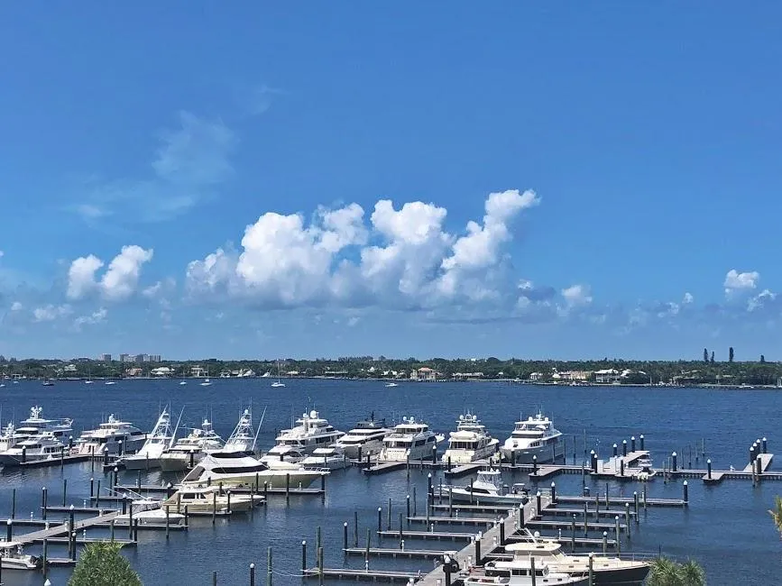 115 Lakeshore Drive #746 North Palm Beach, FL 33408