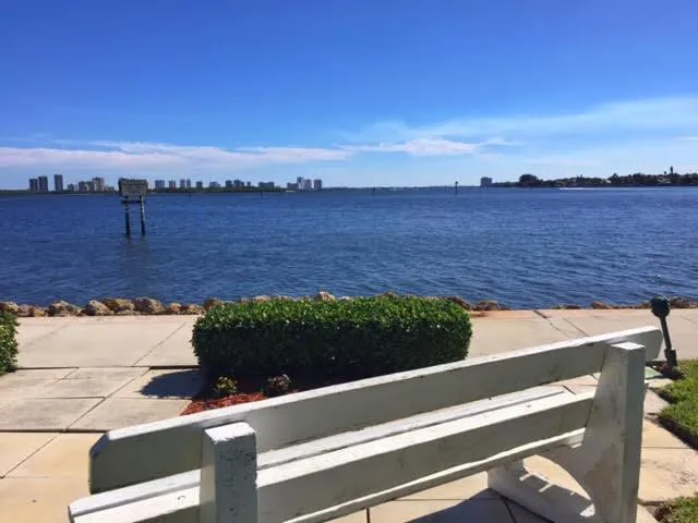 115 Lakeshore Drive #746 North Palm Beach, FL 33408