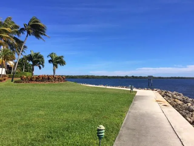 115 Lakeshore Drive #746 North Palm Beach, FL 33408