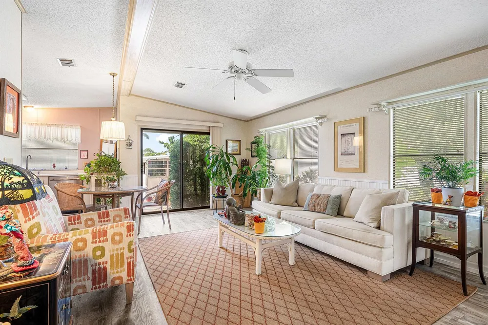 4 East Cedar Drive #Cd Briny Breezes, FL 33435