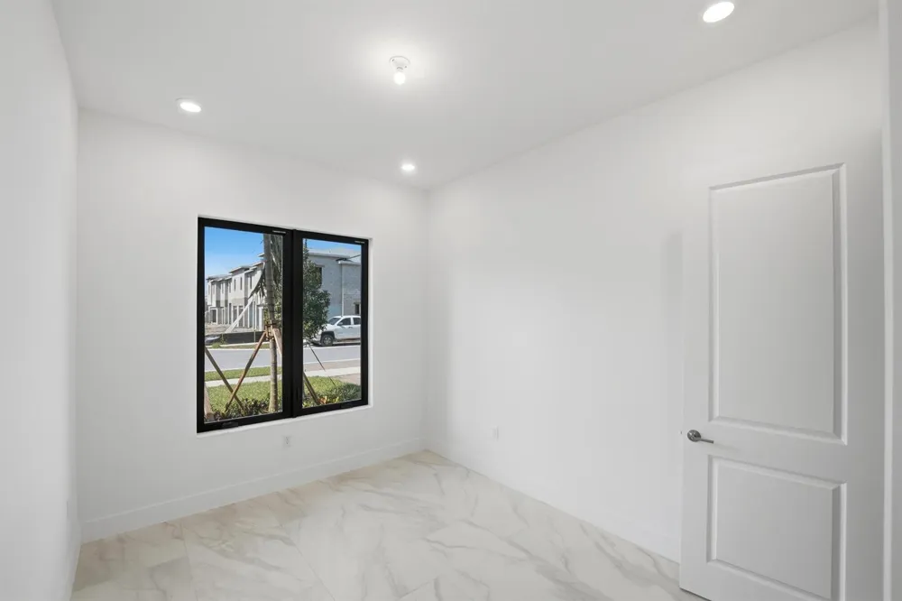 1016 Raleigh Way Wellington, FL 33414