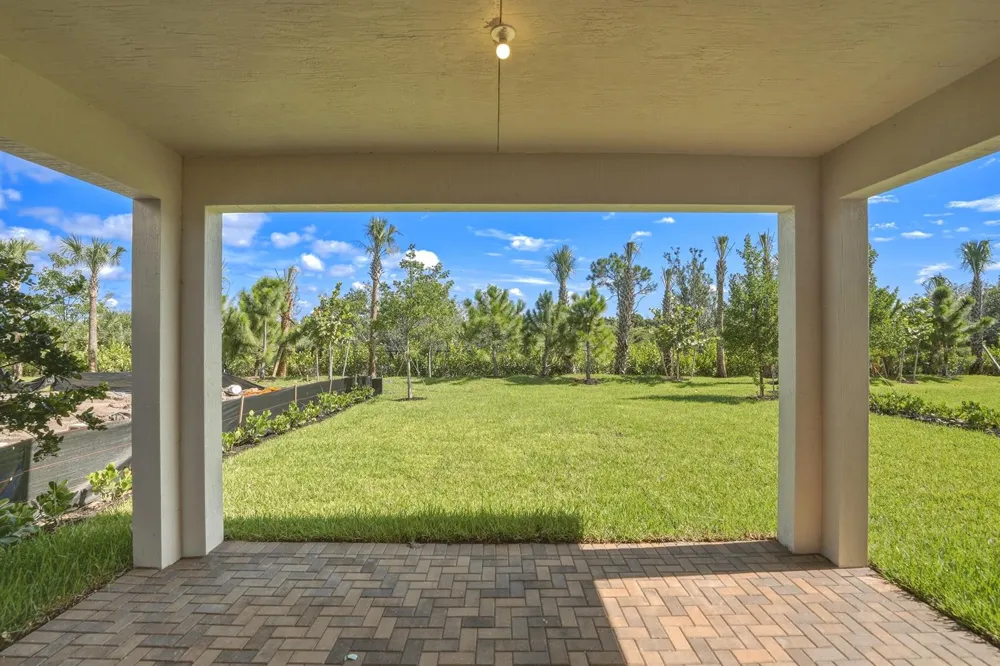 1016 Raleigh Way Wellington, FL 33414