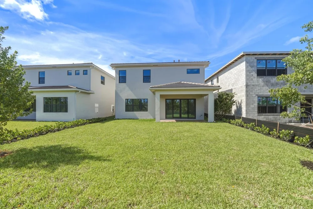 1016 Raleigh Way Wellington, FL 33414