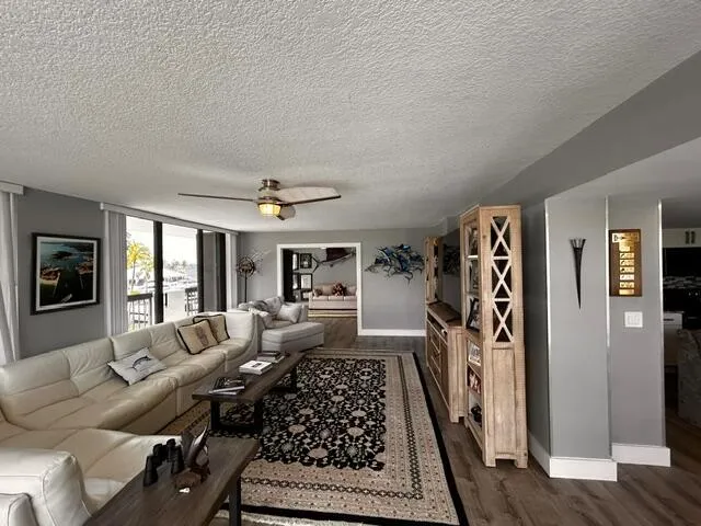 108 Lakeshore Drive #338 North Palm Beach, FL 33408