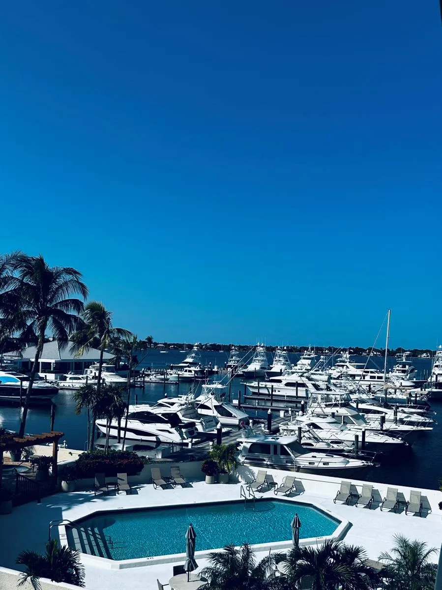 108 Lakeshore Drive #338 North Palm Beach, FL 33408