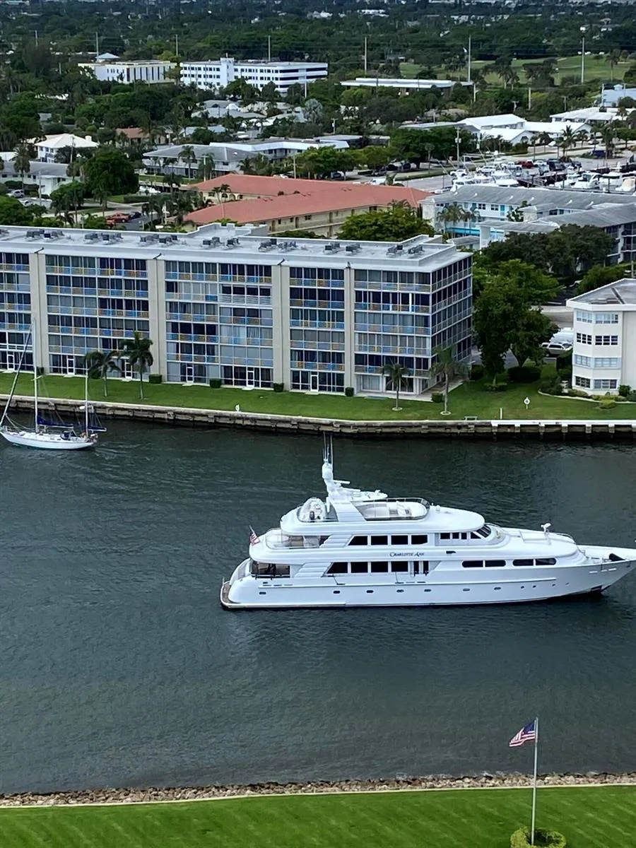 108 Lakeshore Drive #338 North Palm Beach, FL 33408