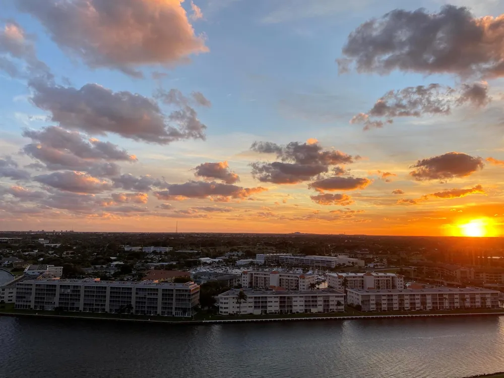 108 Lakeshore Drive #338 North Palm Beach, FL 33408