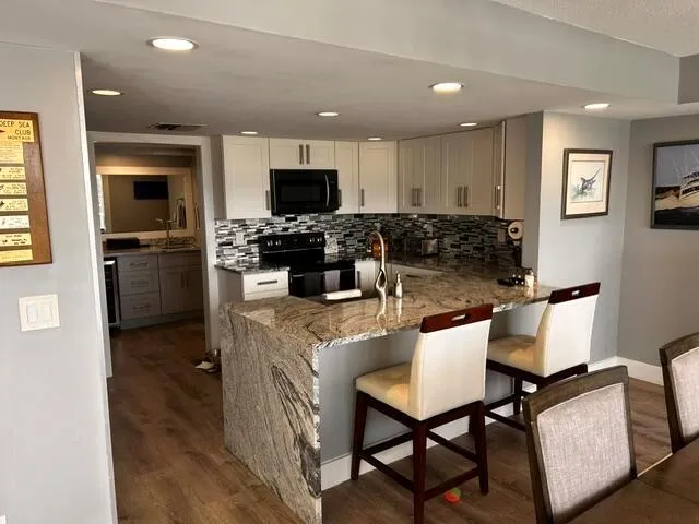 108 Lakeshore Drive #338 North Palm Beach, FL 33408