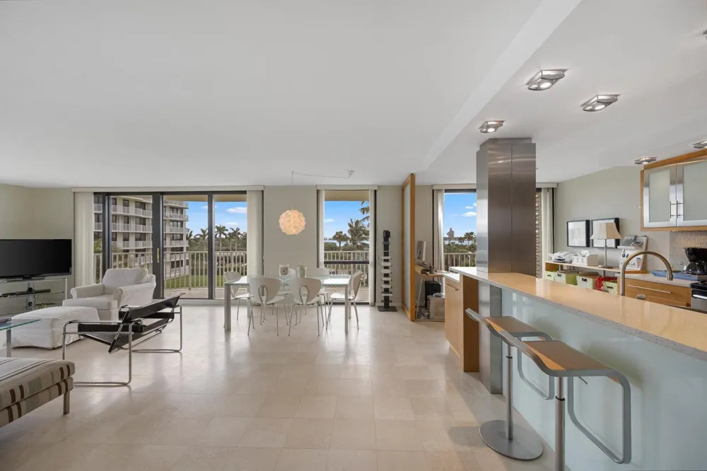 3360 S Ocean Boulevard #3 G I Palm Beach, FL 33480