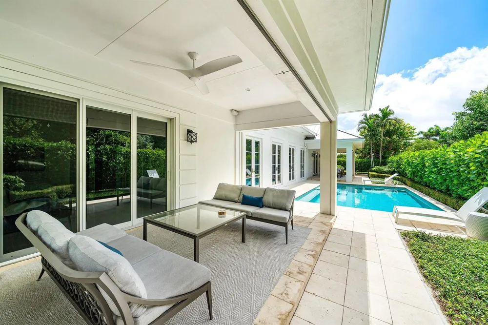 106 Beachway Drive Ocean Ridge, FL 33435