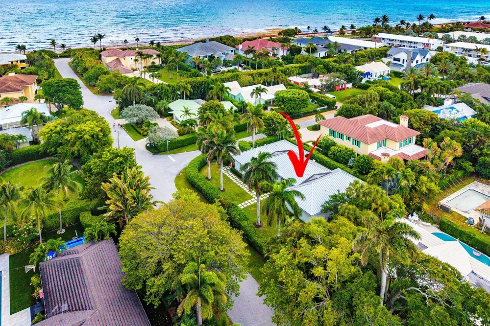 106 Beachway Drive Ocean Ridge, FL 33435