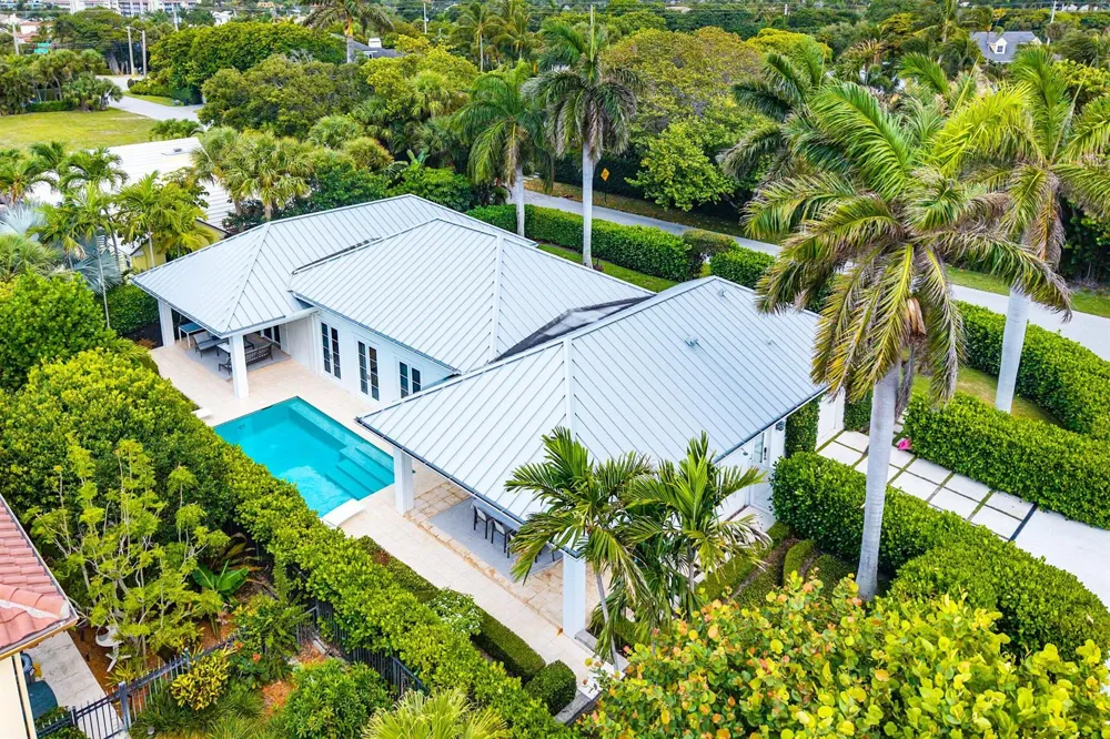 106 Beachway Drive Ocean Ridge, FL 33435