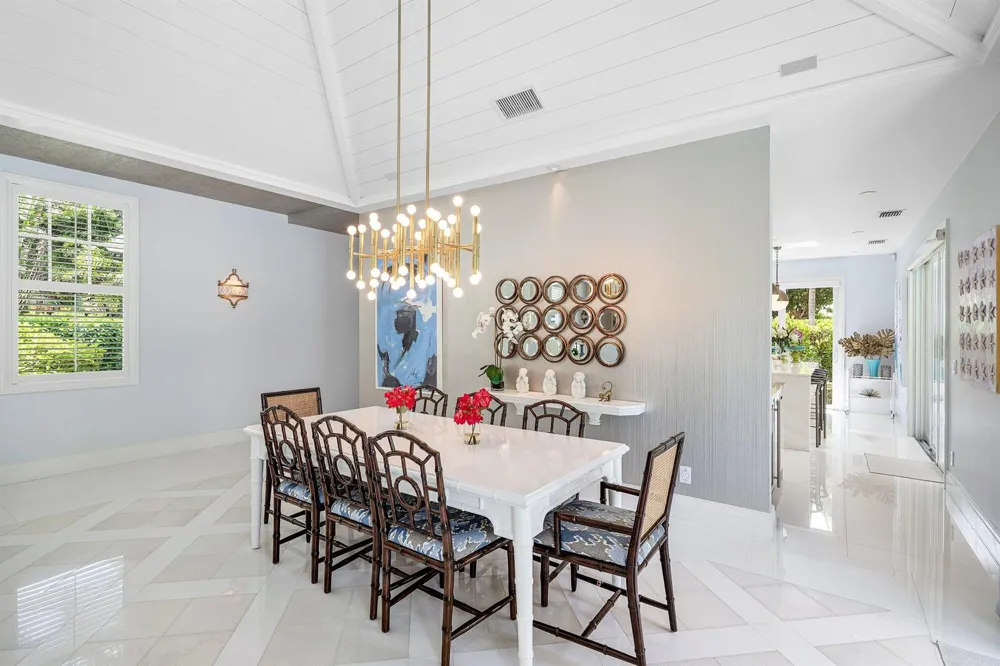 106 Beachway Drive Ocean Ridge, FL 33435