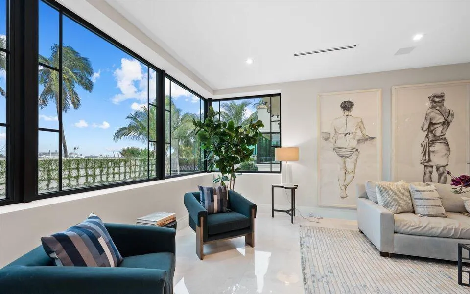 1260 Lake Way Palm Beach, FL 33480