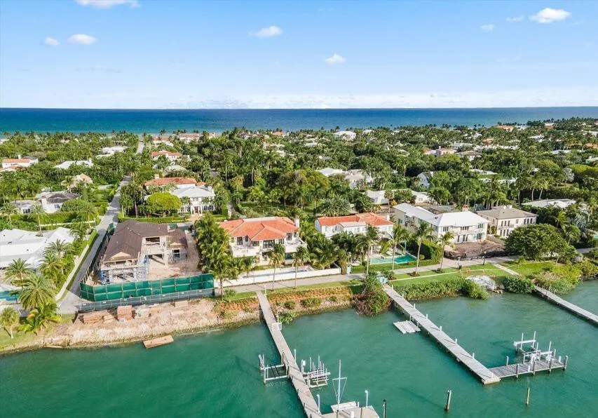 1260 Lake Way Palm Beach, FL 33480