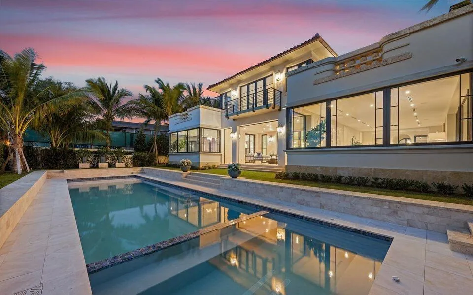 1260 Lake Way Palm Beach, FL 33480