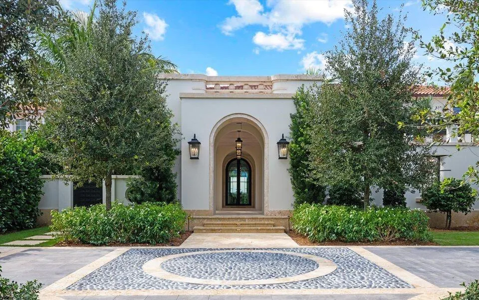 1260 Lake Way Palm Beach, FL 33480