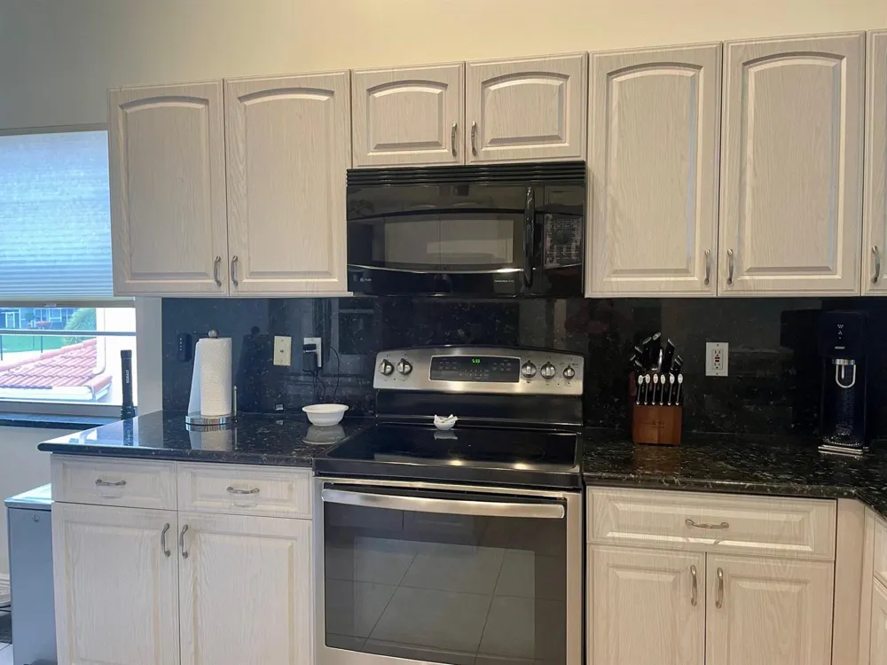 9709 Shadybrook Drive #201 Boynton Beach, FL 33437