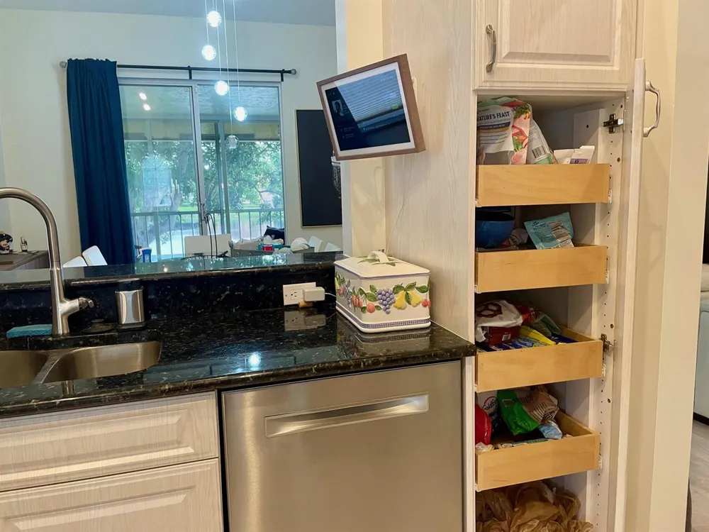 9709 Shadybrook Drive #201 Boynton Beach, FL 33437