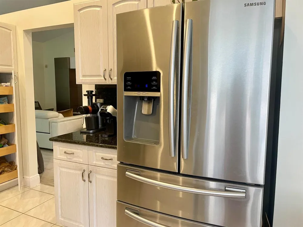 9709 Shadybrook Drive #201 Boynton Beach, FL 33437