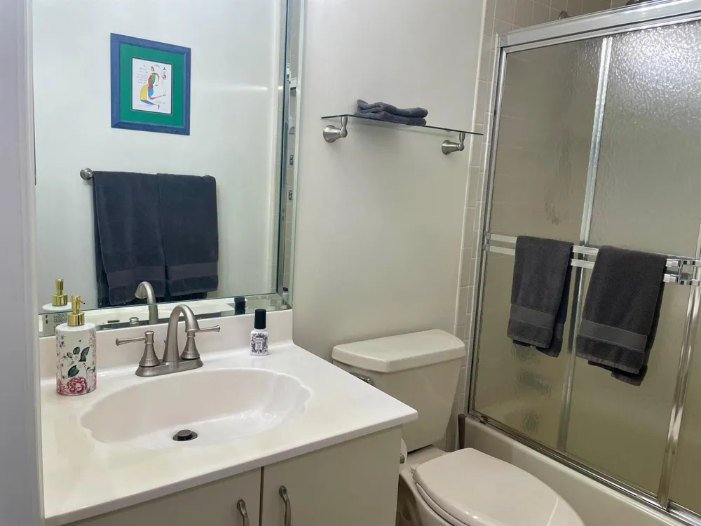 9709 Shadybrook Drive #201 Boynton Beach, FL 33437