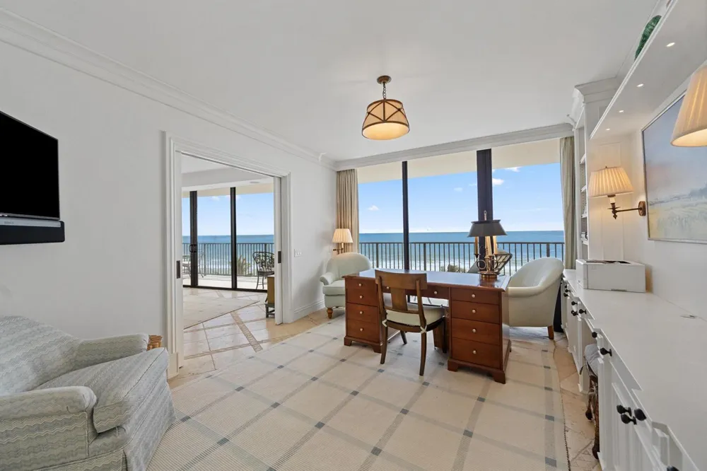 150 Ocean Boulevard #Ph 3 Palm Beach, FL 33480