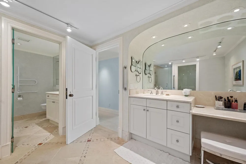 150 Ocean Boulevard #Ph 3 Palm Beach, FL 33480