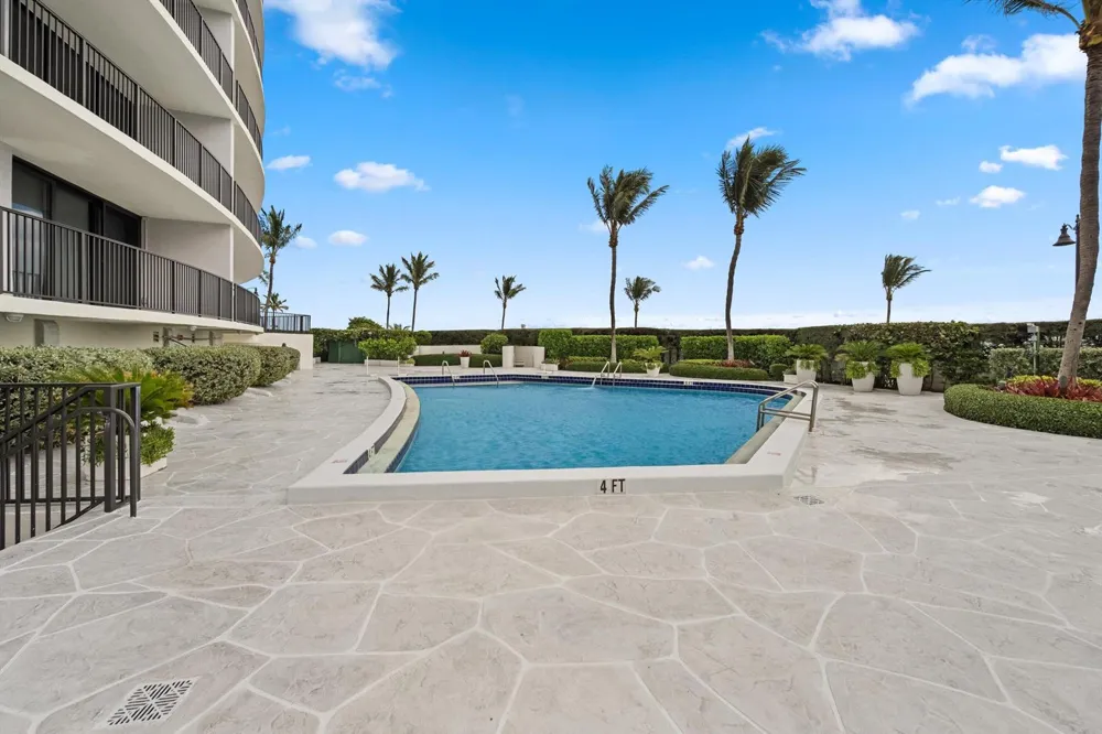 150 Ocean Boulevard #Ph 3 Palm Beach, FL 33480
