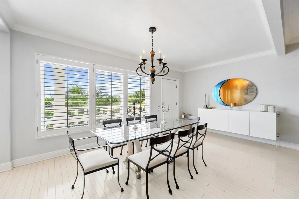 300 S Ocean Boulevard #4f Palm Beach, FL 33480